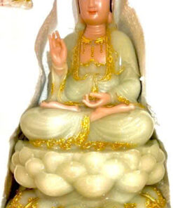 Tượng Phật Quan Âm (Ngọc Bích)